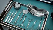 Dukal Stainless Steel Kidney Tray 10"; Kidney Shaped Curved Dish Basin 26 Oz. Reusable Metal Kidney Dish. Ideal for Surgical/Medical/Vet/Tattooist/Bea